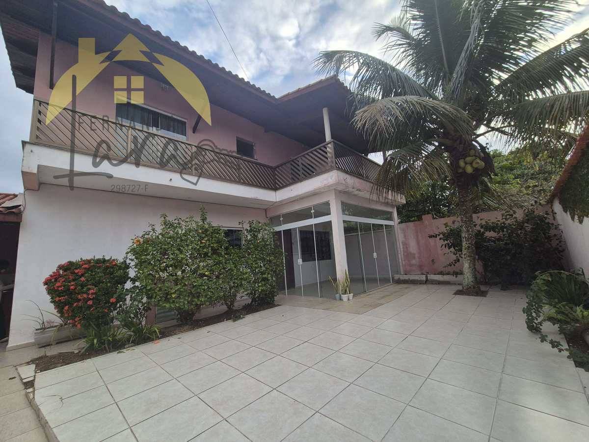 Casa à venda em Peruíbe, Cidade Nova Peruíbe, com 2 quartos, 111m² - Fernanda Lara Corretora